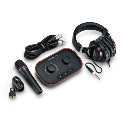 vocaster-one-studio-knolling-2400-2400__45909 (1)