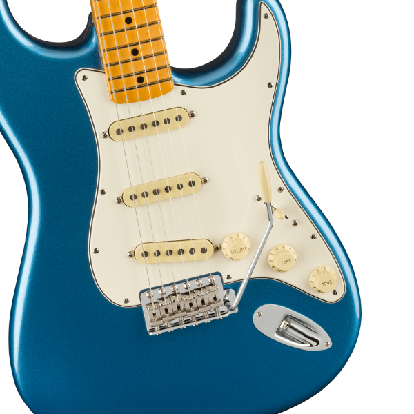 Fender American Vintage II 1973 Stratocaster® (1)