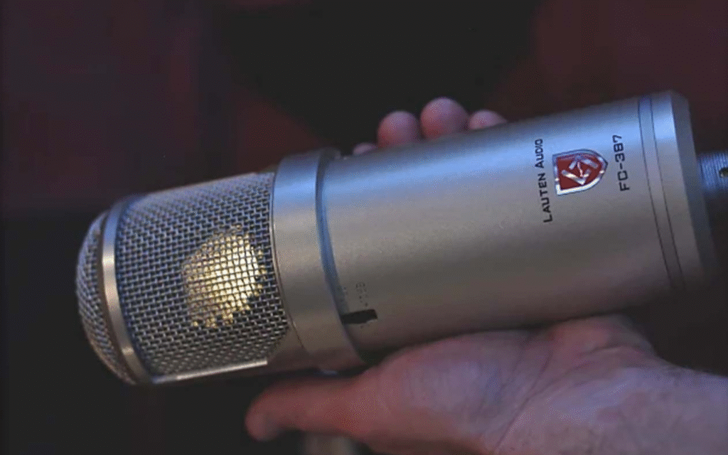 Lauten Audio Atlantis FC-387 Microphone (1)