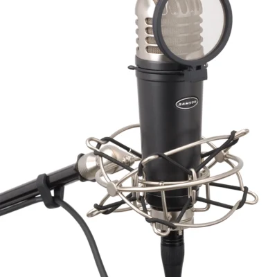 Samson MTR101A Studio Mic Kit (3)