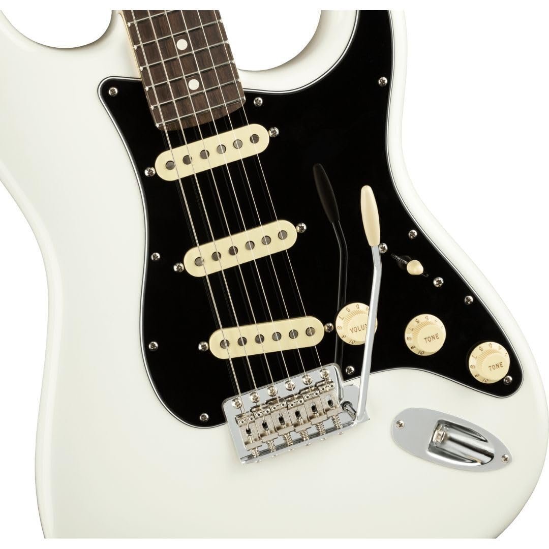 Fender American Performer Stratocaster - Arctic White with Rosewood Fingerboard 114910380