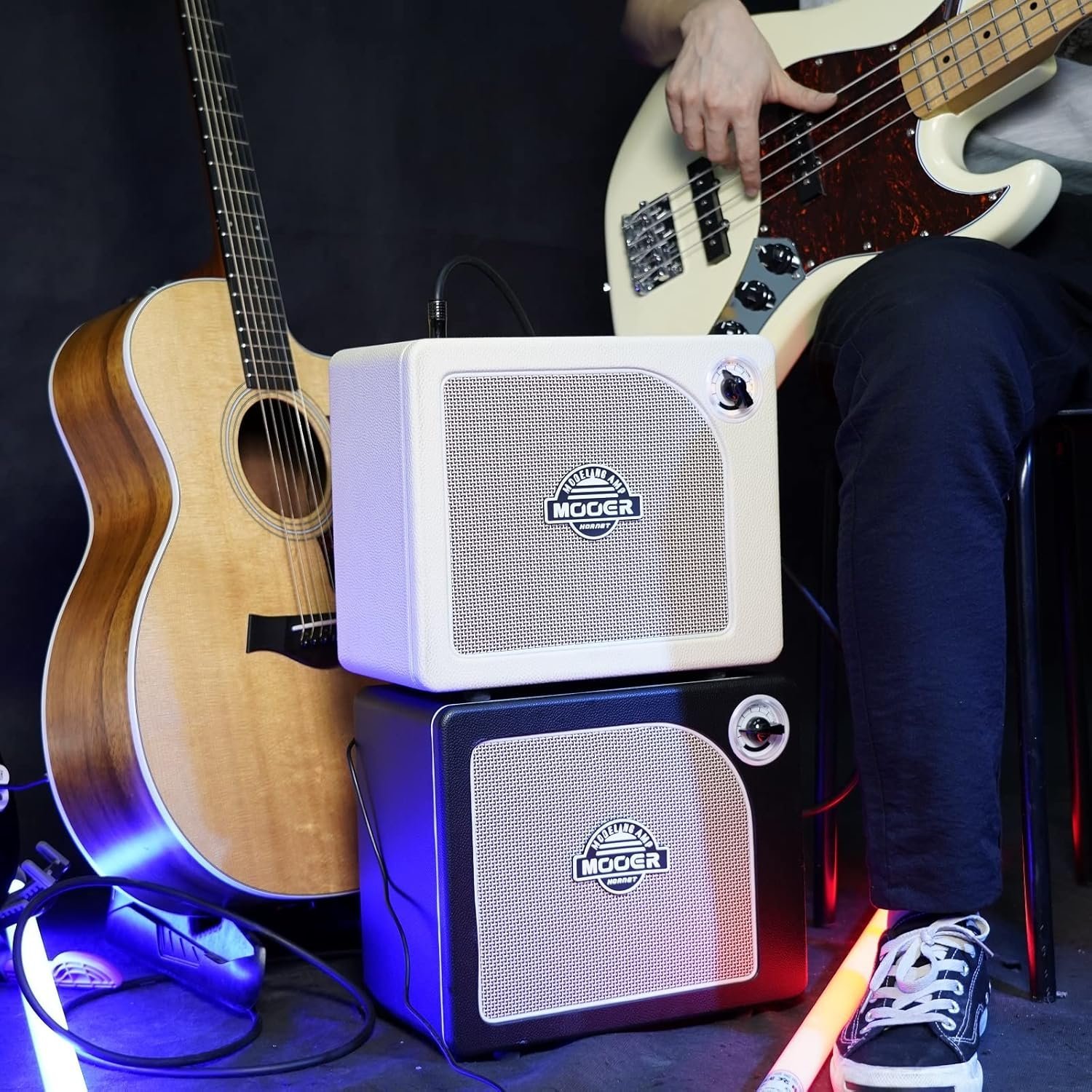 67ecfea139d4600d55dc55fdf9c901c74e193cca2b317b69a5386.jpg MOOER 15W Digital Guitar Combo Amp with Bluetooth
