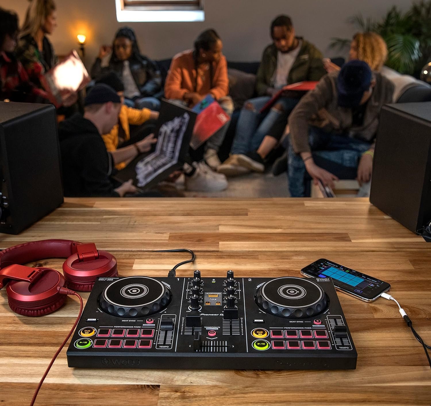 67ee2b5ef2592a464ffd363c581b89051ddc155a56cc3f6ff078b.jpg Pioneer DDJ-200 Smart DJ Controller