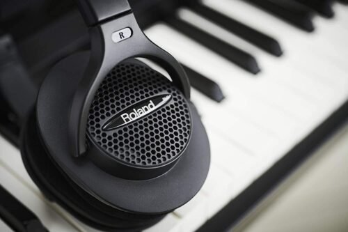 67ee370bf08d1af6f3843add8a18f39eb44fc6fb460979fdc3687.jpg Roland RH-A7 Monitor Headphones (Black)