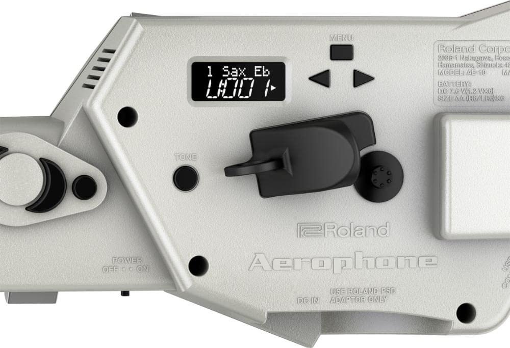 67ee3af2462141ffcbb64f096d254f60776e5db498f42b80aff85.jpg Roland AE-10 Aerophone Digital Wind Instrument