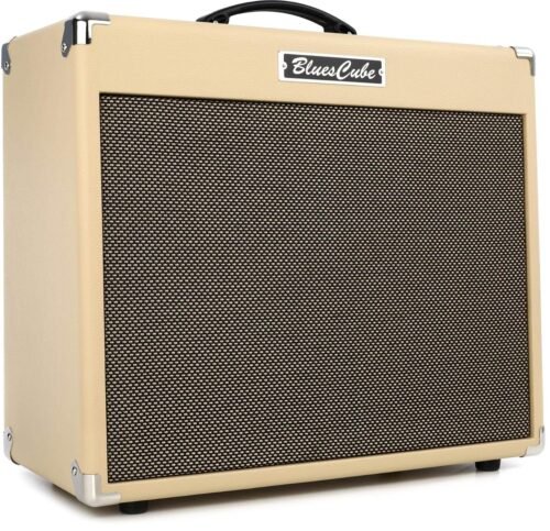 67ee3ba3d83c64f95ee0dbe5bde860fef234789eea39c1ff41e46.jpg Roland Blues Cube Stage