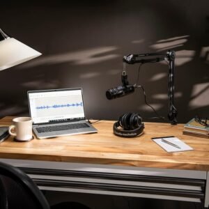 Audio-Technica AT2040USB Hypercardioid Dynamic Podcast USB Microphone