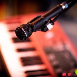 680c954d7a79dc115f36830aeaec98546941b13acab367813cc0d.jpg Beyerdynamic M88 TG Dynamic Microphone With Hypercardioid Polar Pattern for Vocals, Bass Drum, and Studio