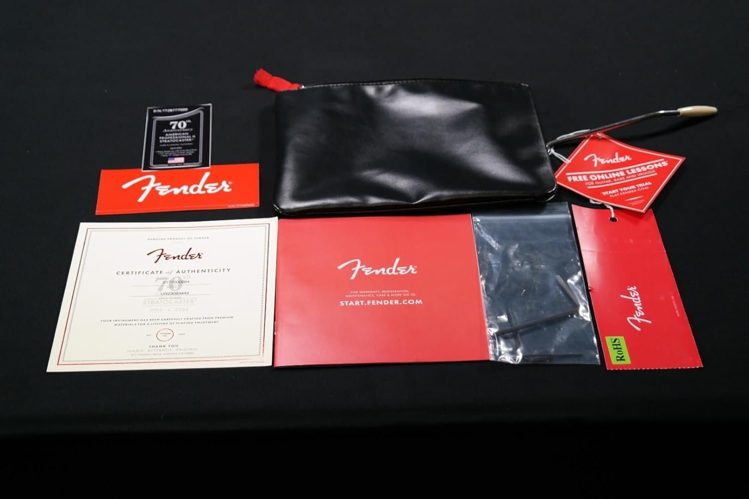 680cd50b1c56a61acb75c811db283228bf717116ab669b962b9b3.jpg Fender 70th Anniversary American Professional II Stratocaster Electric Guitar 0177000864
