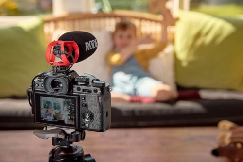 680f56d904778eb49a9db96c8bcef7d0f6dd8d74026e591c0be7e.jpg Rode Videomicro Ii Ultra-Compact On-Camera Shotgun Microphone for Recording Audio with A Camera Or Mobile Device - Auxiliary