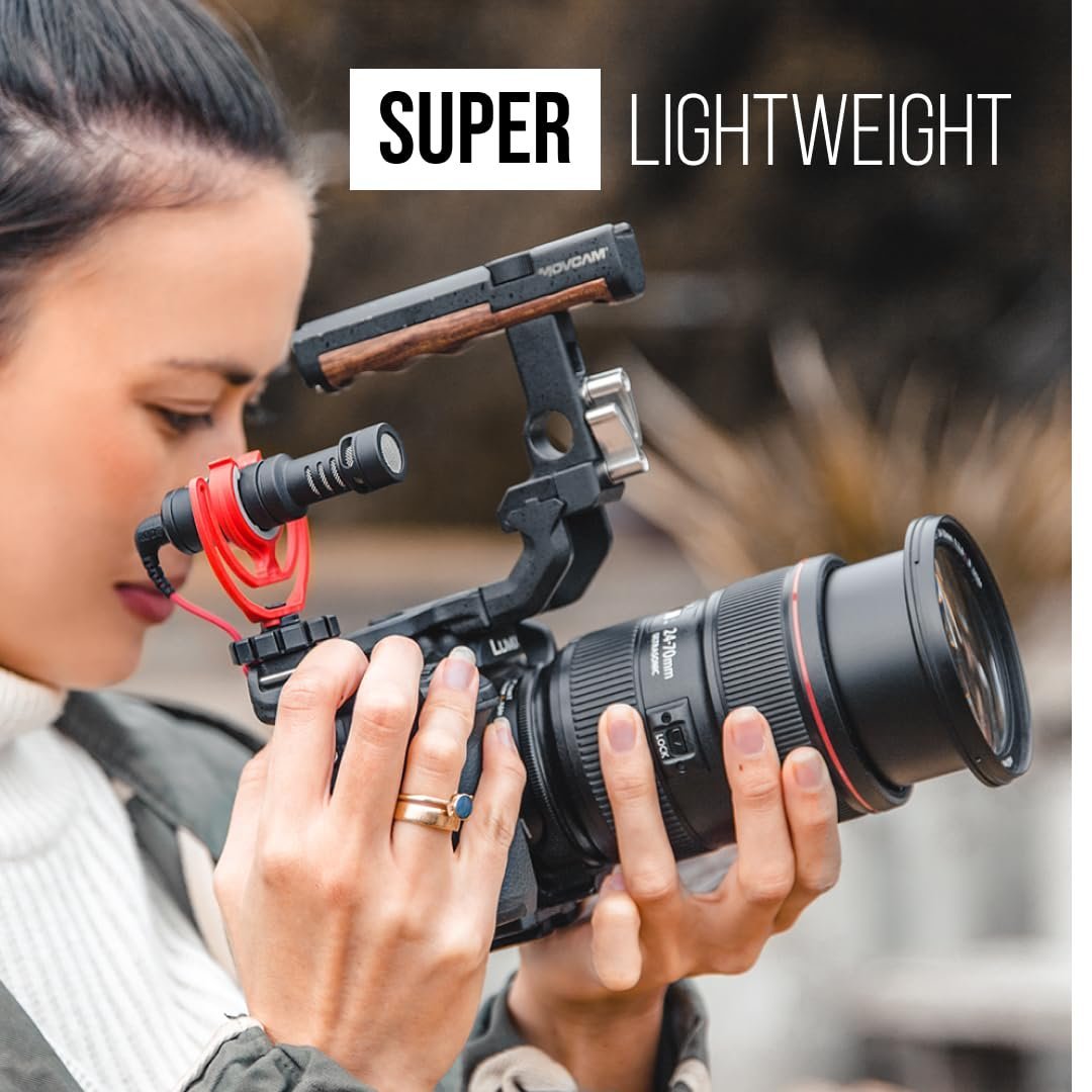 680f5700848123735808855e4fea2be4dfae8287703cd84e3d474.jpg Rode Videomicro Compact On-Camera Unidirectional Wired Microphone with Rycote Lyre Shock Mount, Black