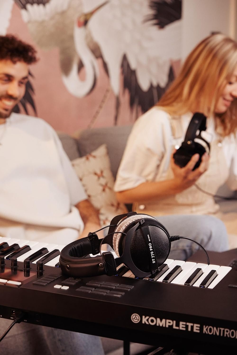 68331c2d1a98799982094401ad3e2f6bd603dbde80ecce9dbdf86.jpg beyerdynamic DT 770 Pro 80 Over Ear Wired Headphones Without Mic (Black)