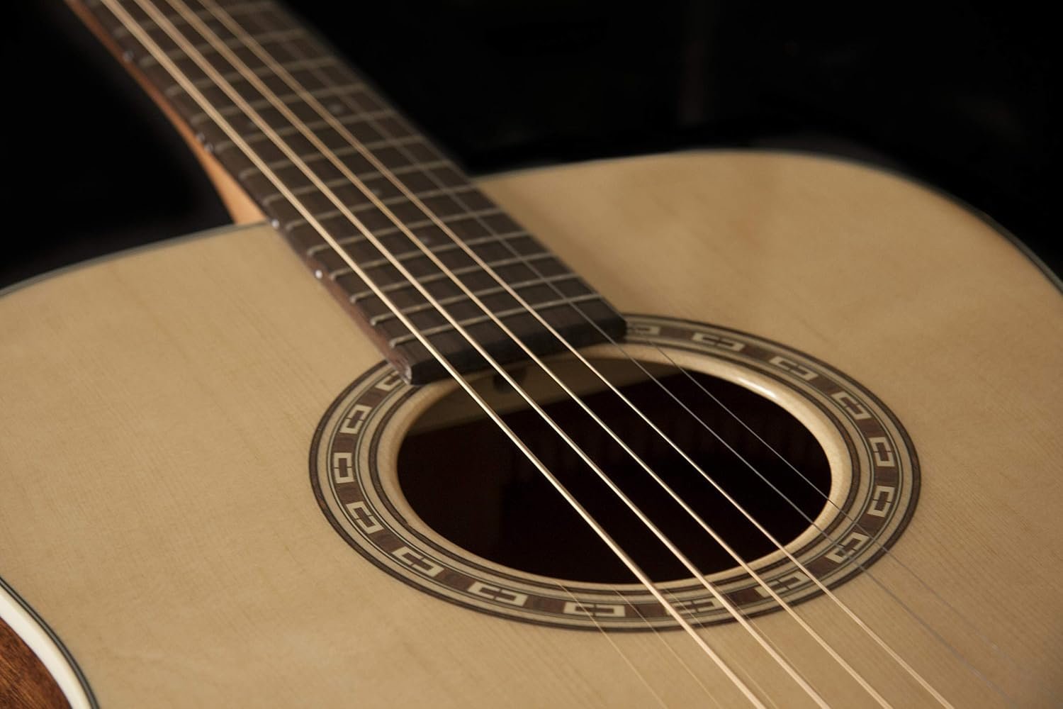 6838013d909e43be1cfd398e173380ae63d837887b679955a9bda.jpg Washburn Harvest 6 String Acoustic Guitar, Right, Light Brown (WD7S-A)