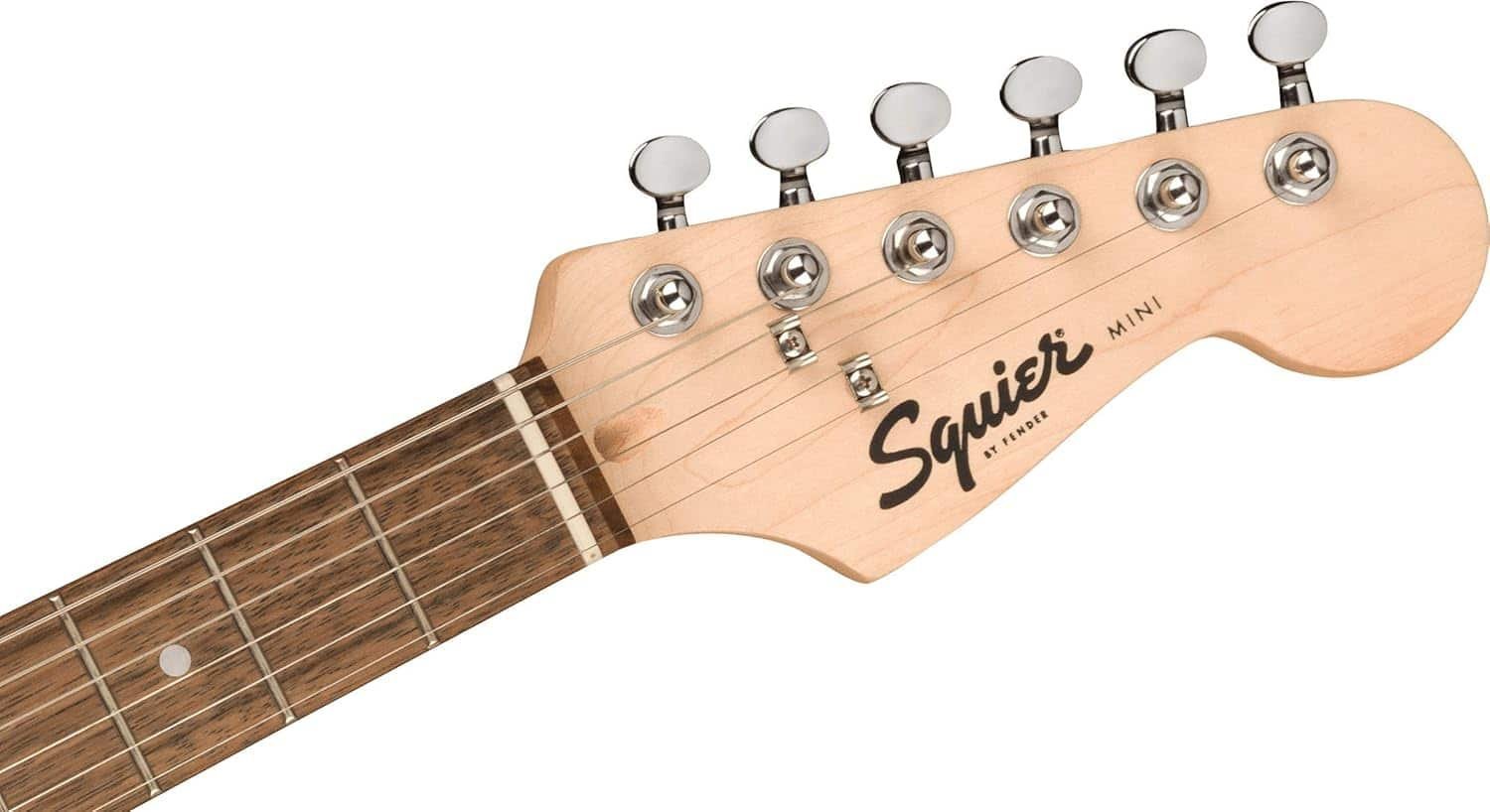 Fender Squier Mini Stratocaster Indian Laurel Fingerboard Electric Guitar 0370121556 - Shell Pink