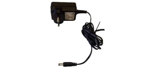 ZOOM AD-16 AC Adapter for use with Zoom's effects pedals and rhythm machines