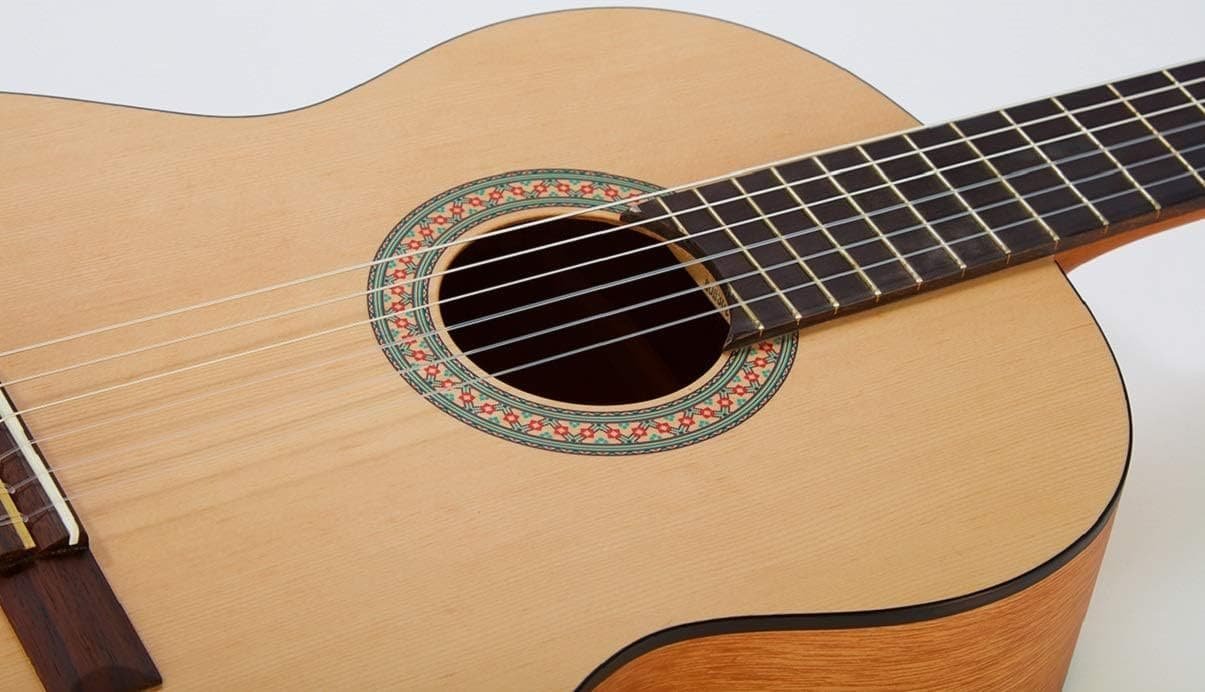 6860e902ac98f8ec3b8d23ca8d88edfdab38a7071cdfb5a9ebe03-2.jpg Yamaha C40M Full Sized Classical Guitar (Natural)