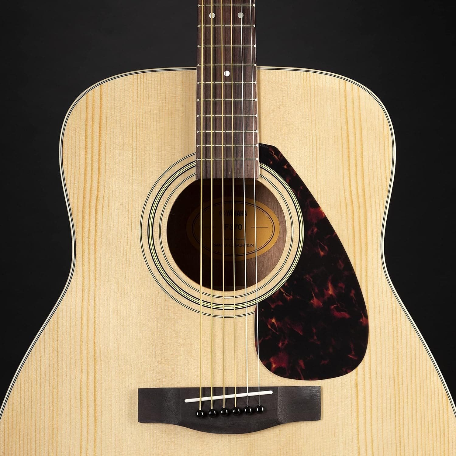 6860e9534daf5afff6af10b45f6eef21dff90de3ce1a322ac806d.jpg Yamaha F370 Spruce Acoustic Guitar, Natural