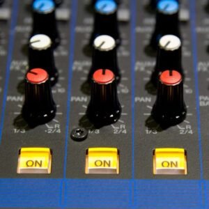 6860ecc117ad6a12697b642ddd7a73ed287d76ad6be061037af1b-1.jpg Yamaha MG16XU 16-Input 6 Bus Mixer