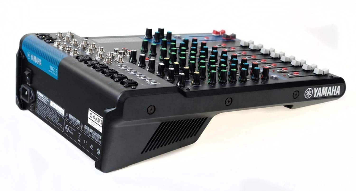 6860ed3b0f84e23613f09d48a6570b50006ff7a929ced22cb6944-1.jpg Yamaha MG12 12-Input 4 Bus Mixer