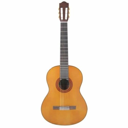 68875338c50bafdbc9688fcc416e0bf60c37167240ed9d5e27616.jpg Yamaha C70 Classical Guitar (Natural)