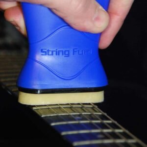 689251da55a6c349a97c370130bce4c235f3426c22a81b821dafd.jpg Music Nomad MN109 String Fuel Cleaner and Lubricant (Multicolour)