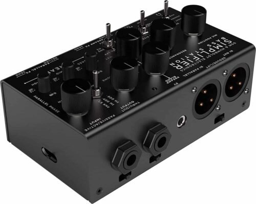6892f70c06bad5f16c8ce6c50e066367b6e0ab633a1990d1384ae.jpg DSM & Humboldt Bass Station Preamp 3 Band EQ (Black)