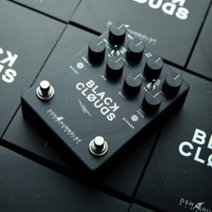 6892f7716b2000d40da1012c3aaa5154beb82d9ad5a4431fb524f.jpg DSM & Humboldt Black Clouds Distortion Drive, Preamp, Booster Pedal