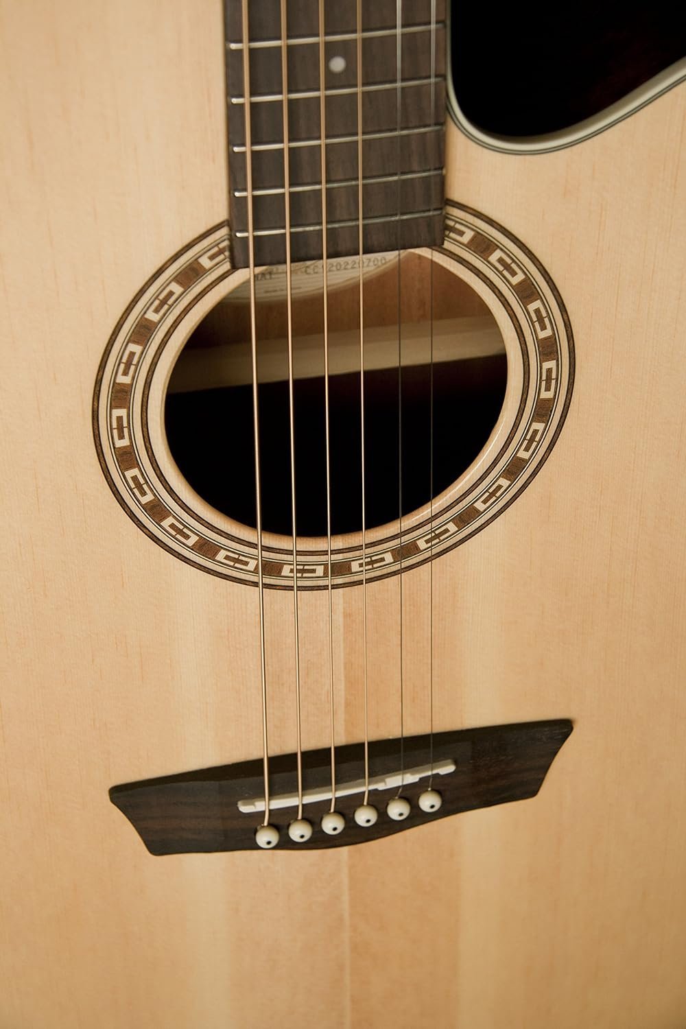91d8mnGkYrL._AC_SL1500_-1.jpg Washburn Harvest Series WG7SCE Acoustic-Electric Guitar, Natural Gloss