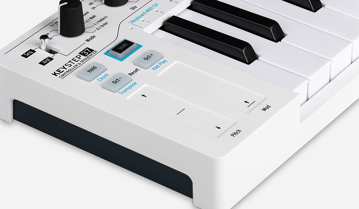 Arturia KeyStep 37 MIDI Keyboard Controller & Sequencer