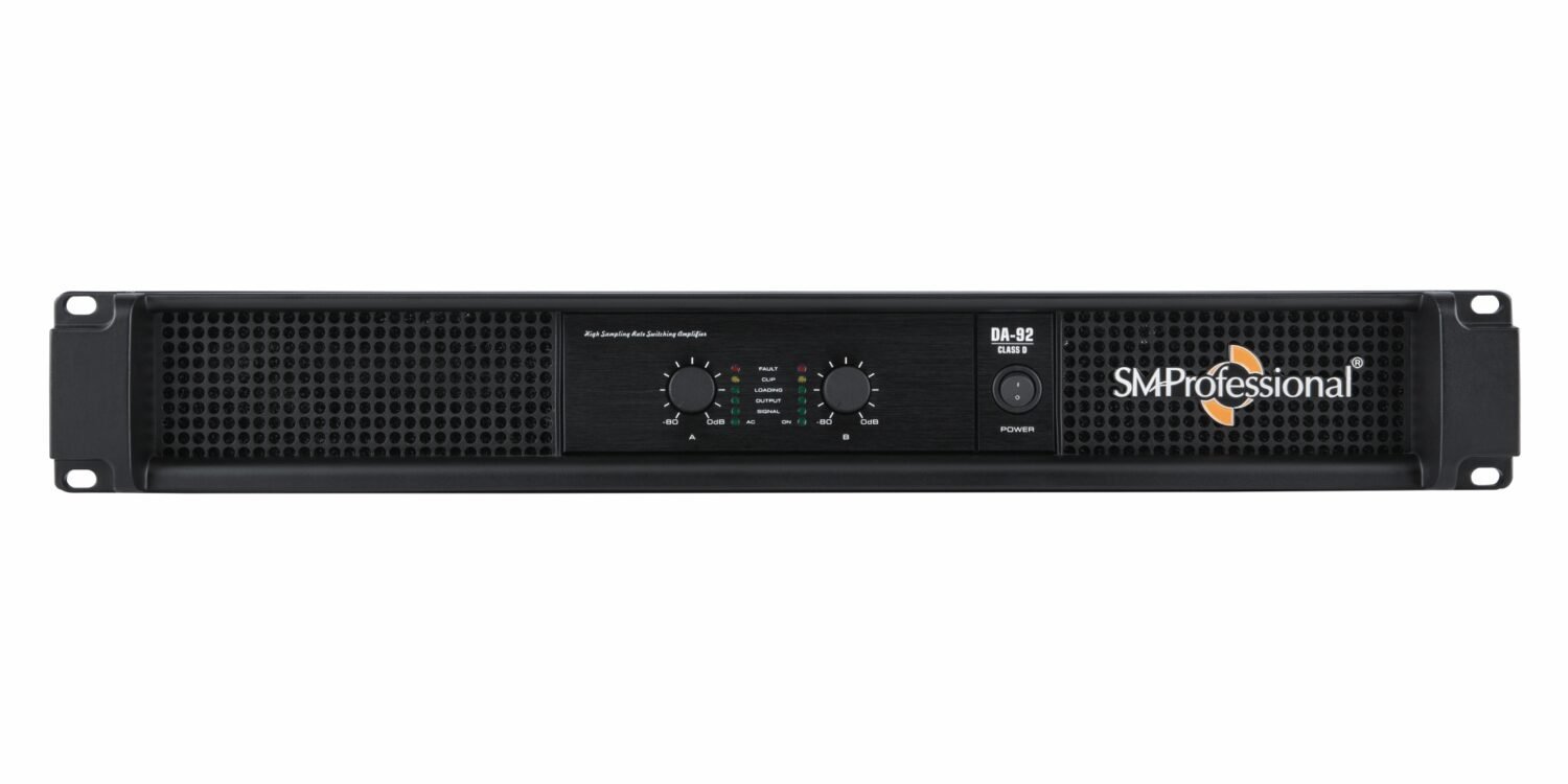Studiomaster Professional DA-92 4600W Digital Amplifier