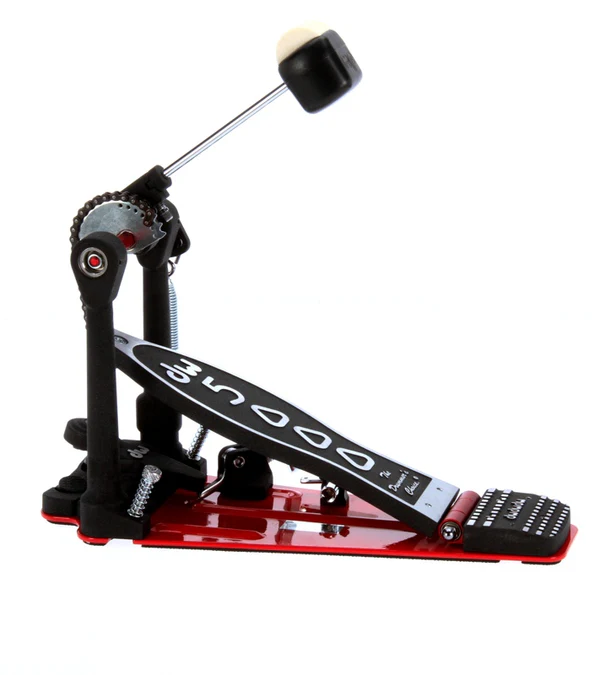 DW 5000 Series Accelerator Single Chain, Narrow Footbard Single Bass Drum Pedal w/ Bag