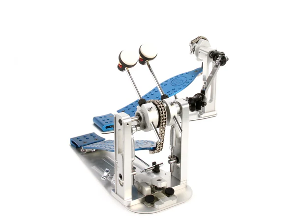 DWCPMCD2BL_r01_c08.webp DW MFG Series Machined Chain Drive Double Pedal w/ Bag, Blue Edition