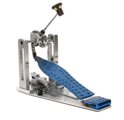 DW MFG Series Machined Chain Drive Single Pedal w/ Bag, Blue Edition