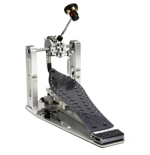DW MFG Series Machined Chain Drive Single Bass Drum Pedal with Extended Footboard