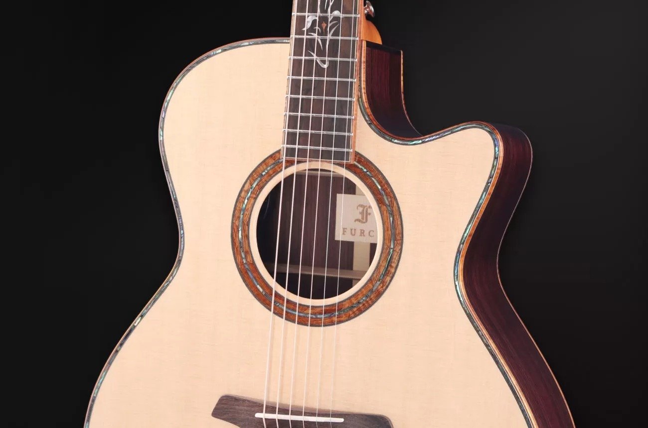 Furuch-MC-Red-Gc-SR-L.R.Baggs-SPA-Furch-Hard-Case-2.jpg Furch MC Red Gc-SR (L.R.Baggs SPA) (Furch Hard Case) Acoustic Guitar