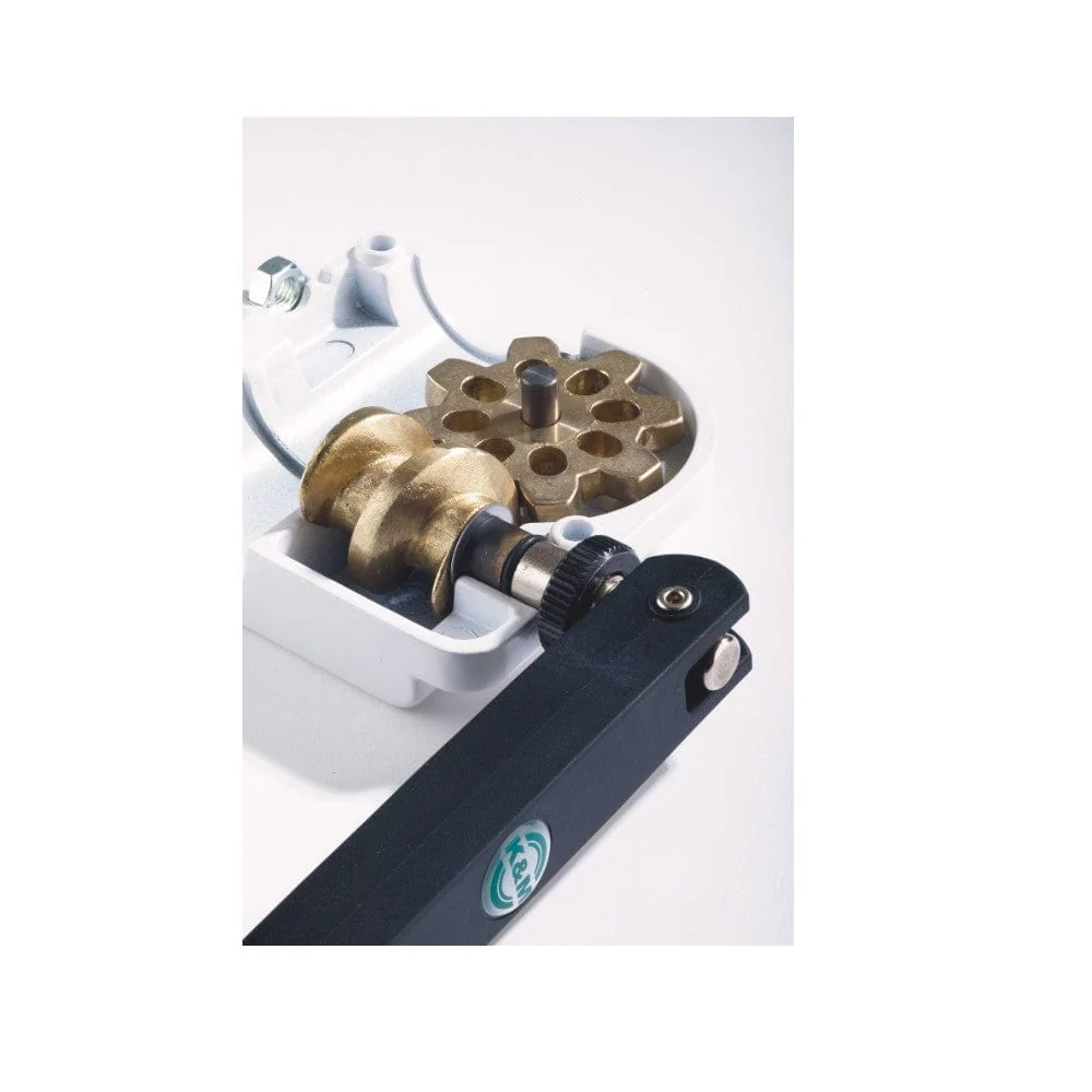 Konig-Meyer-Distance-Rod-with-Hand-Crank-and-Ring-Lock-3-1-1.webp Konig & Meyer 21340 000 55 Distance Rod with Hand Crank and Ring Lock