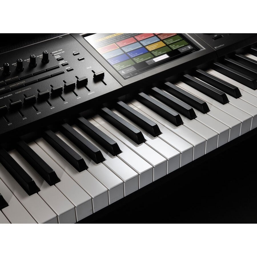Korg-Synthesizer-Kronos3-61-5.jpg Korg Kronos 3 61 Music Workstation Keyboard