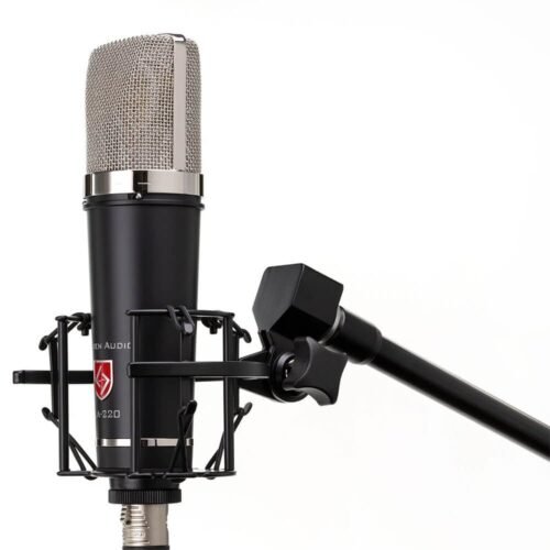 Lauten Audio LA-220 V2 Condenser Microphone Lauten Audio LA-220 V2 Condenser Microphone