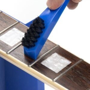 MN125-Action-5.jpg Music Nomad MN125 F-ONE Unfinished Fretboard Care Kit