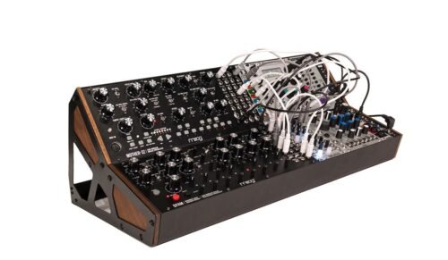 Moog DFAM Analog Percussion Synthesizer Moog DFAM Analog Percussion Synthesizer