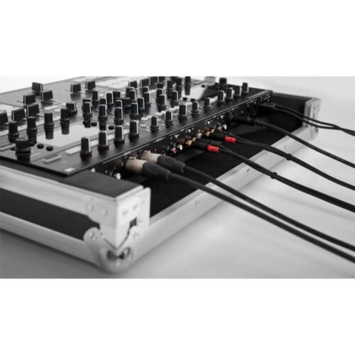 Native Instruments Traktor Kontrol S8 Flight Case Native Instruments Traktor Kontrol S8 Flight Case