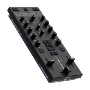 Native-Instruments-Traktor-Z1-MK2-2.jpg Native Instruments Traktor Z1 MK2