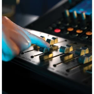 Peavey Aureus 28 Digital Mixer