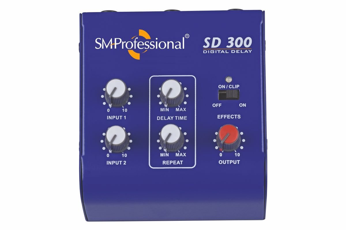 Studiomaster SD 300 with ECHO/DELAY Digital Sound Mixer