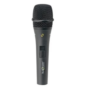 Studiomaster Wired Microphone SM400XLR, Black