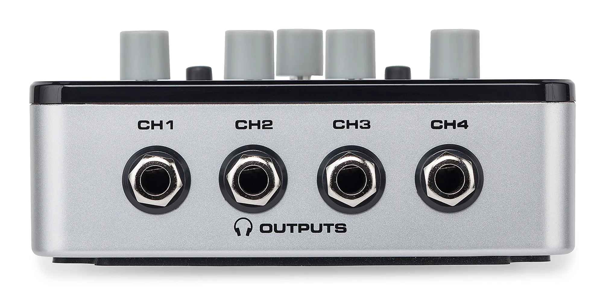 Samson-QH4-4-Channel-Mini-Headphone-Amplifier-2.webp Samson QH4 4-Channel Mini Headphone Amplifier