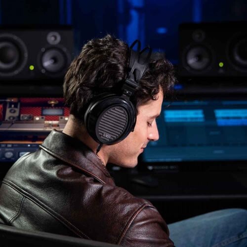 Steven Slate Audio VSX Immersion One Planar Magnetic Open Back Headphones Steven Slate Audio VSX Immersion One Planar Magnetic Open Back Headphones