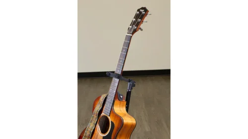 Ultimate-Support-GS-200-Guitar-Stand-with-Locking-Legs-and-Cradle-6.webp Ultimate Support GS-200+ Guitar Stand with Locking Legs and Cradle