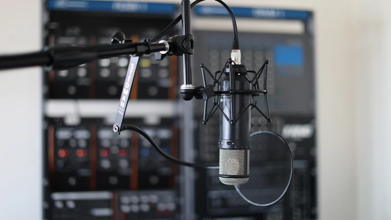 Ultimate Support MC-125 Studio Series Mic Stand