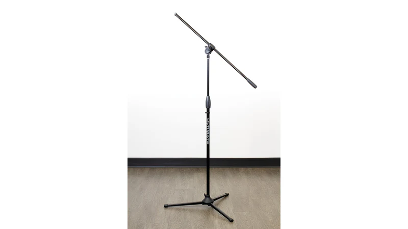 Ultimate-support-MC-40B-Pro-Microphone-Stand-1-1.webp Ultimate support MC-40B Pro Microphone Stand